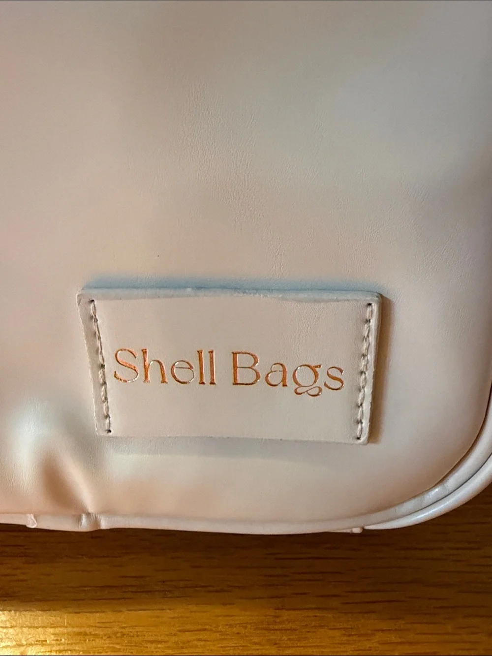 Shell Bags white cosmetic